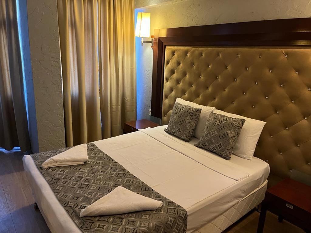 Lara Olympos Pansiyon Antalya Exterior foto